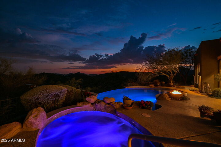 Property Photo:  43405 N Cottonwood Canyon Road  AZ 85331 