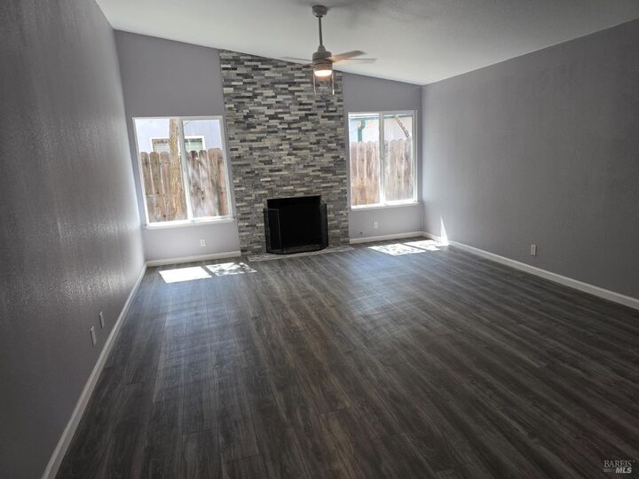 Property Photo:  488 Edwin Drive  CA 95687 