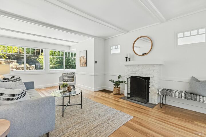 Property Photo:  44 Geary Avenue  CA 94930 