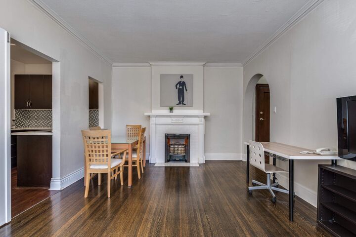 Property Photo:  935 Jervis Street 16  BC V6E 2B5 