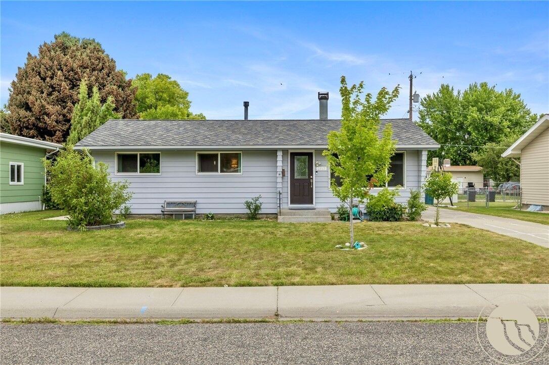 Property Photo:  2937 Miles Ave  MT 59106 