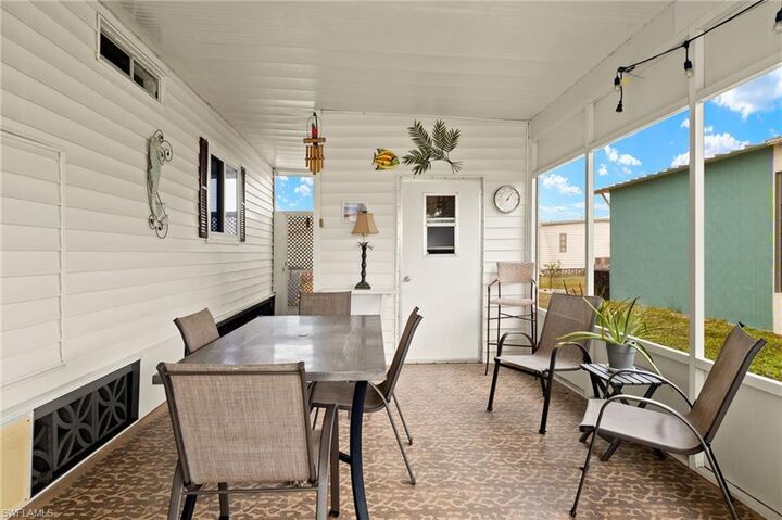 Property Photo:  788 Roses Ln  FL 33917 