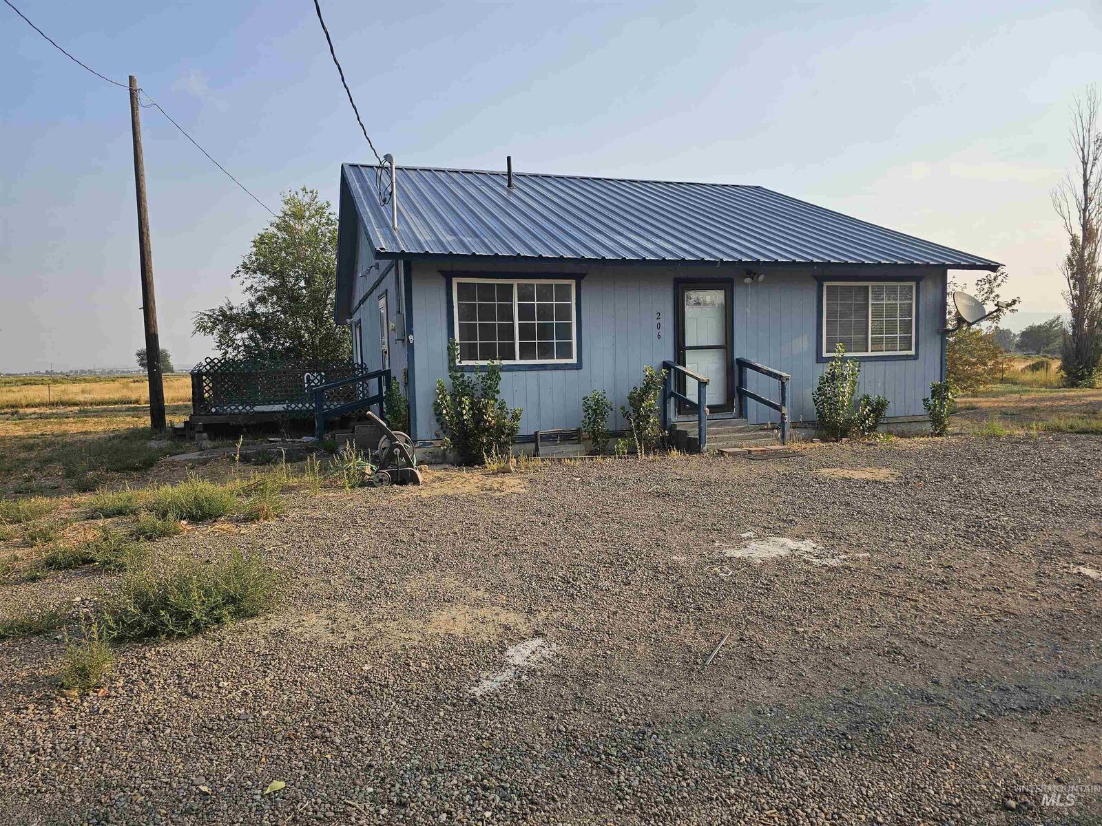 Property Photo:  206 SW Hamilton  ID 83647 