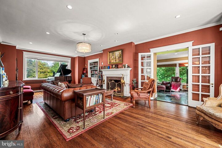 Property Photo:  27 Latham Park  PA 19027 