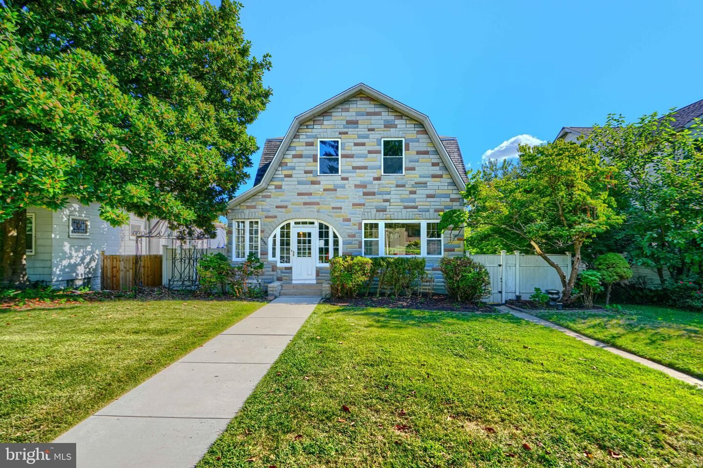 Property Photo: 2220 Lake Avenue MD 21213