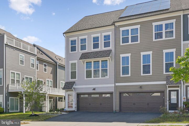 Property Photo: 1655 Aspen Poplar Road VA 22026
