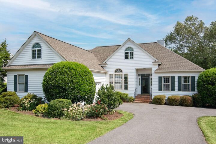 Property Photo: 28642 Clubhouse Drive MD 21601