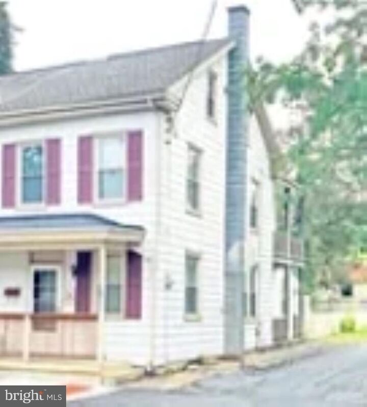 133 S Spruce Street  Lititz PA 17543 photo