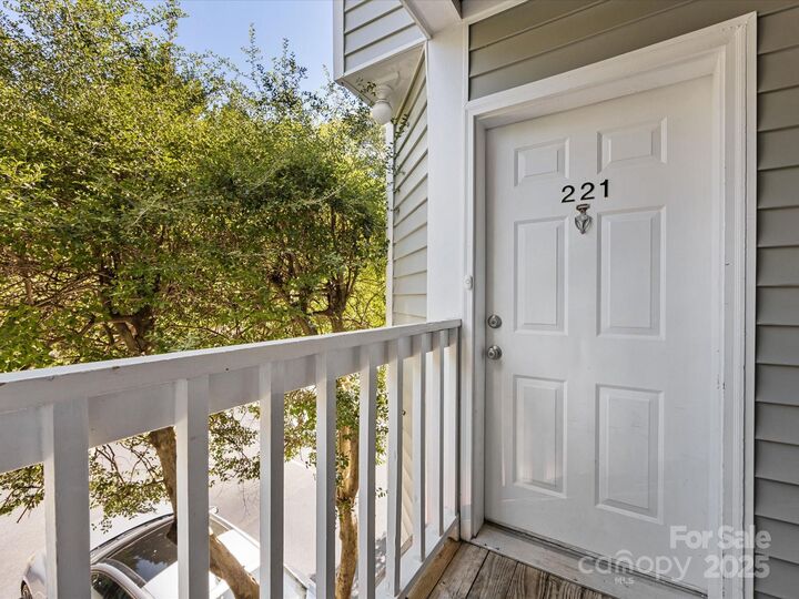 430 Queens Road #221  Charlotte NC 28207 photo
