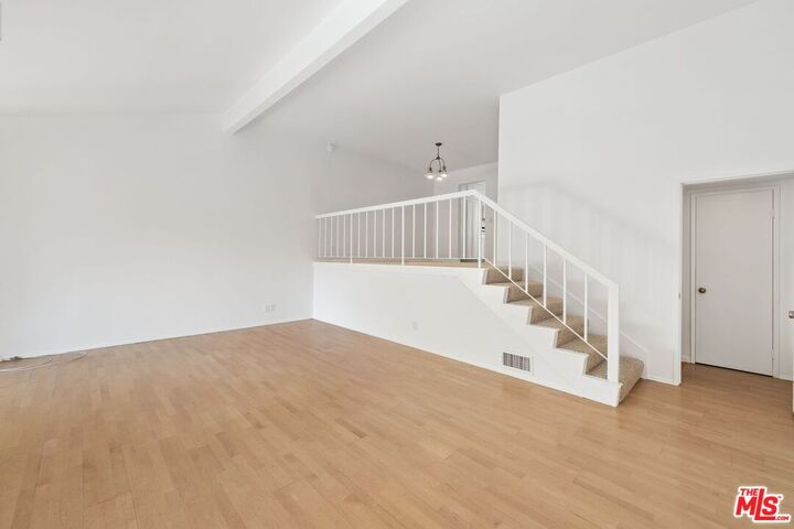Property Photo: 1646 Palisades Dr CA 90272