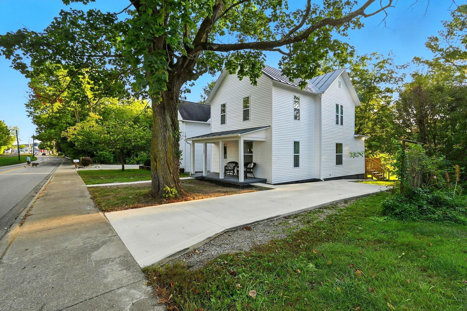 Property Photo: 583 N Main Street OH 43080