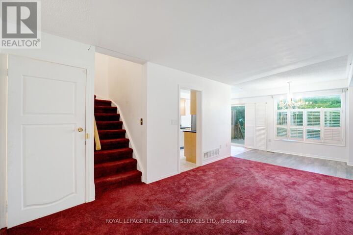 Property Photo: 73 Mare Crescent ON M9W 7E7