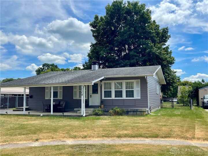 Property Photo:  124 W Oak Street  OH 45381 