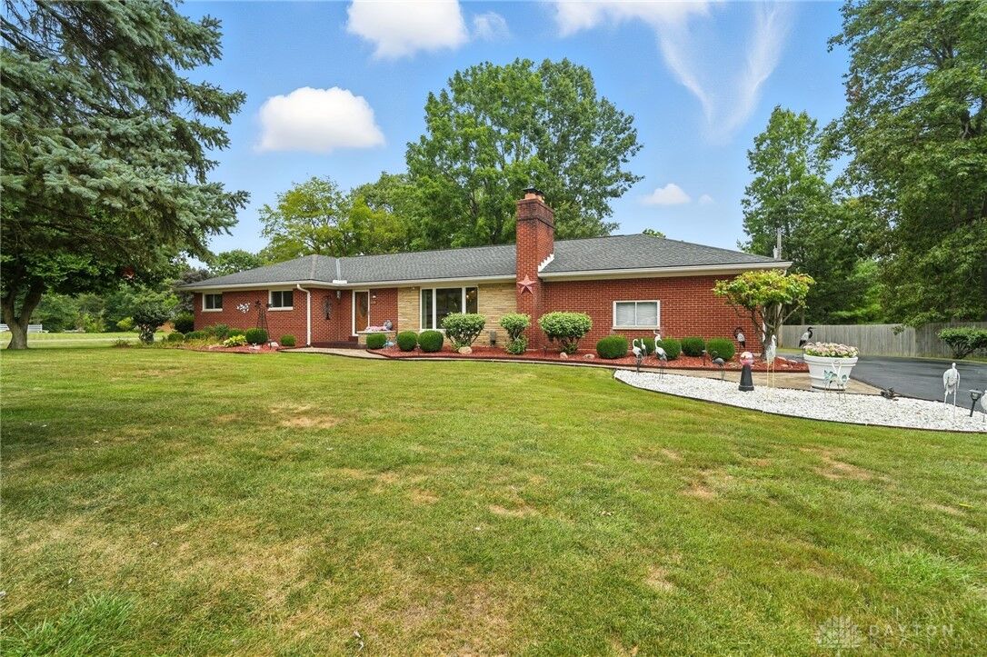 Property Photo: 7061 Rio Vista Court OH 45424