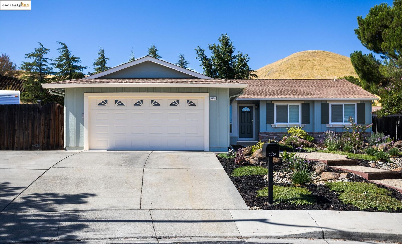 Property Photo:  2359 Peachtree Cir  CA 94509 