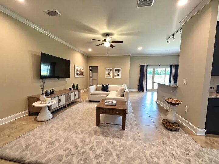Property Photo: 4716 Chanson Crossing FL 32539