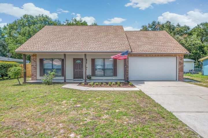 Property Photo: 38 NW Poulton Drive FL 32548