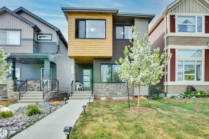 Property Photo: 266 Charlesworth Drive SW AB T6X 2P4