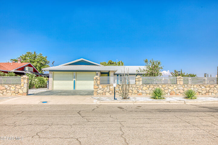 11261 Wharf Cove Drive  El Paso TX 79936 photo