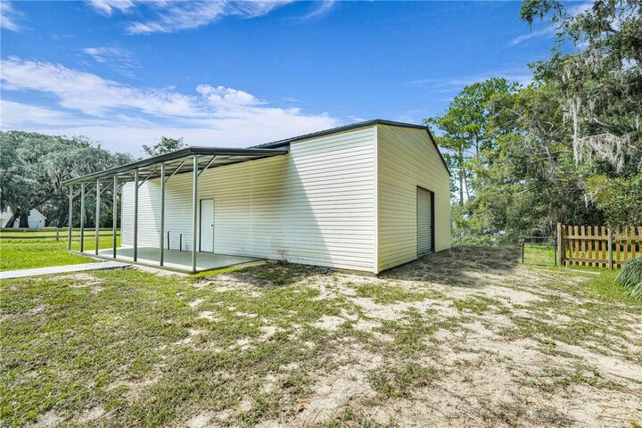 Property Photo:  1247 Sapelo Cir SE Circle  GA 31305 