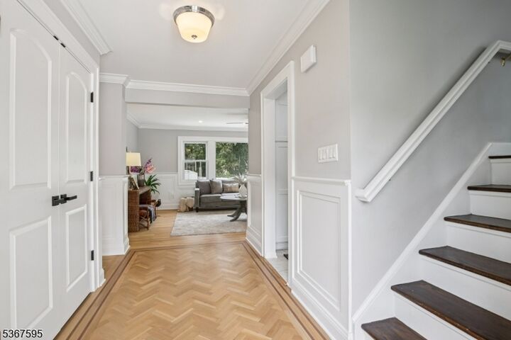 Property Photo: 8 Deauville Dr NJ 07054
