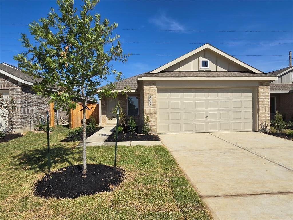 Property Photo:  10708 Lavender Cotton Lane  TX 77016 