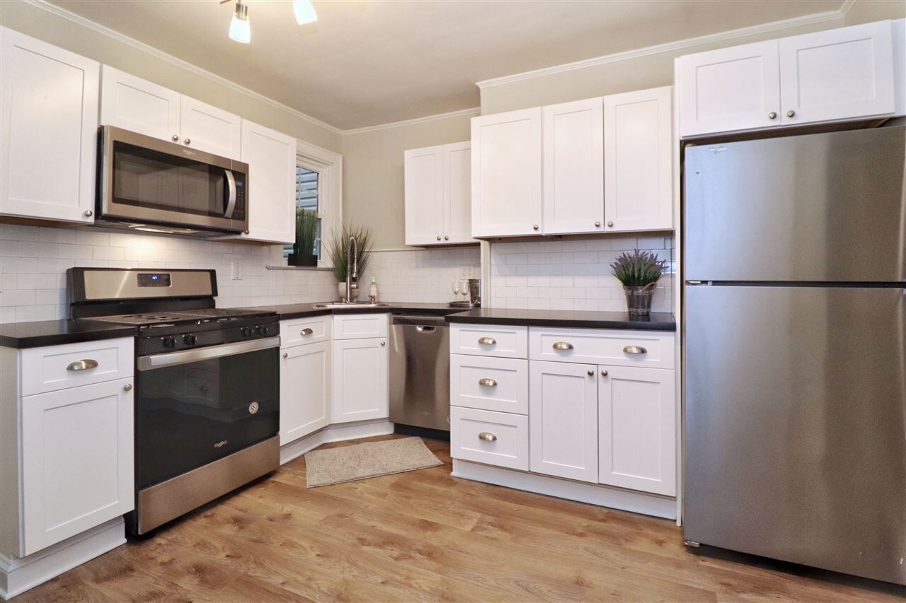 Property Photo: 63 Laidlaw Ave 2R NJ 07306