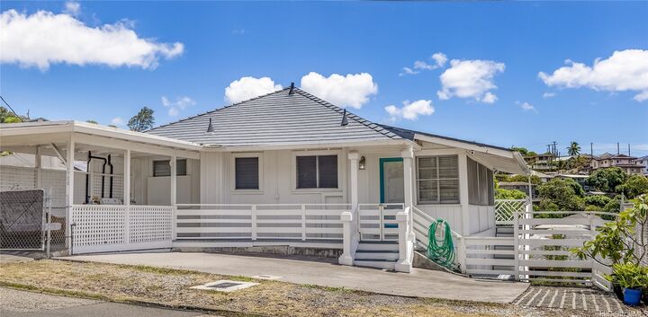Property Photo:  1708 Kealia Drive  HI 96817 