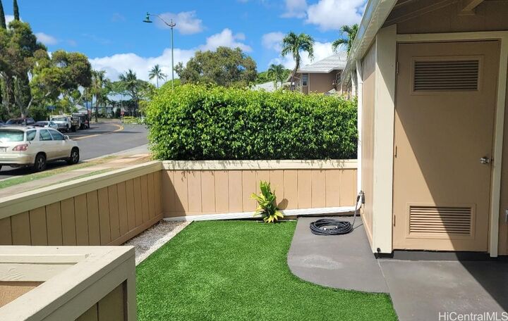 Property Photo:  91-1010 Makaaloa Street 4G  HI 96706 