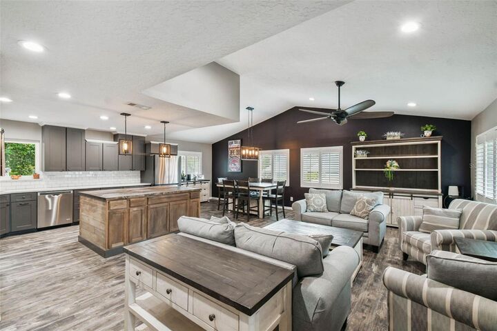 Property Photo:  3585 Jericho Drive  FL 32707