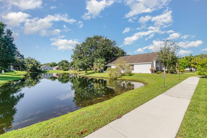 Property Photo:  2902 Joseph Circle  FL 32765
