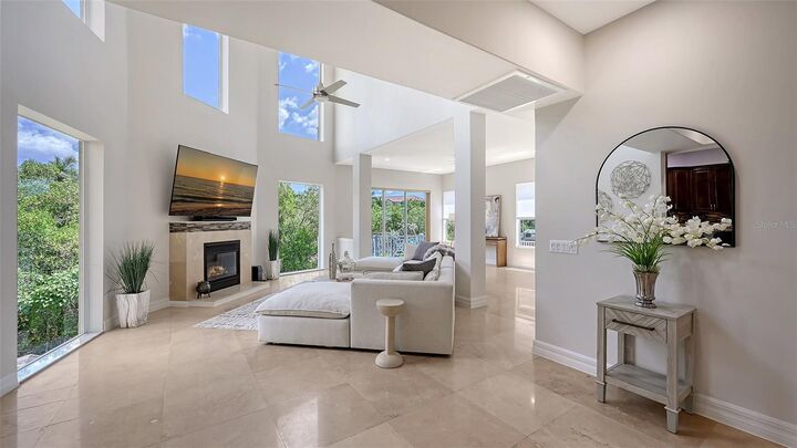 Property Photo:  7154 Hawks Harbor Circle  FL 34207 