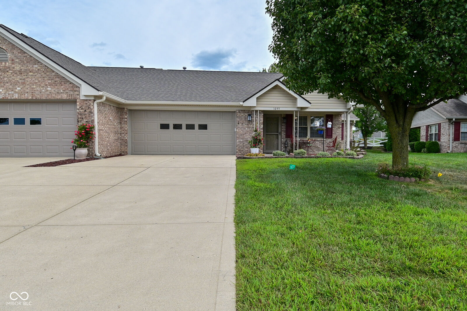 Property Photo: 1645 Vidalia Court IN 46143