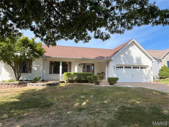 313 Quiet Country Drive  St Peters MO 63376 photo