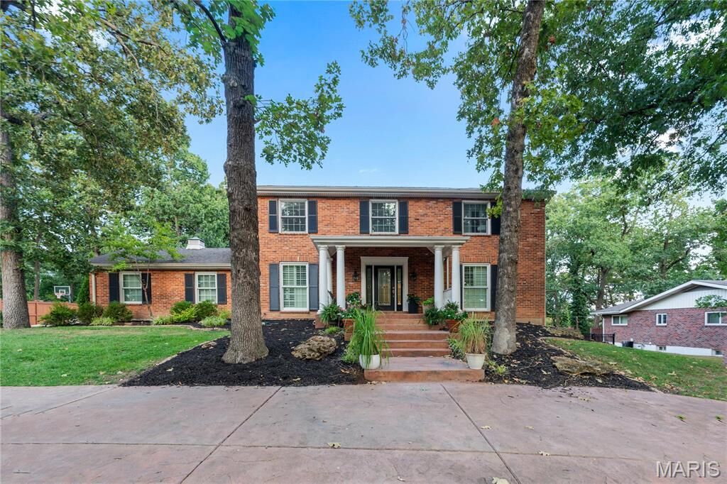 Property Photo:  1440 Forest Avenue  MO 63122 