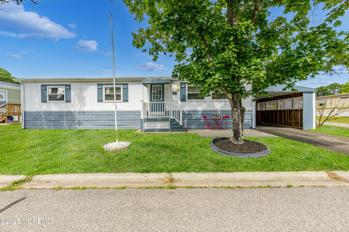 Property Photo:  166 Mockingbird Way  NJ 08759 