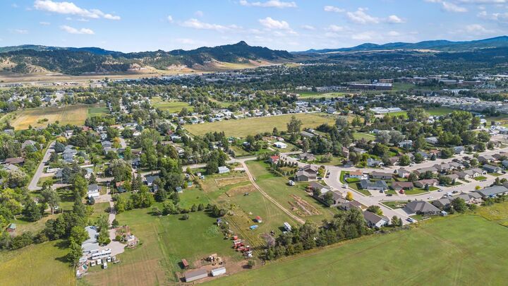 Property Photo: 235 Upper Valley Road SD 57783