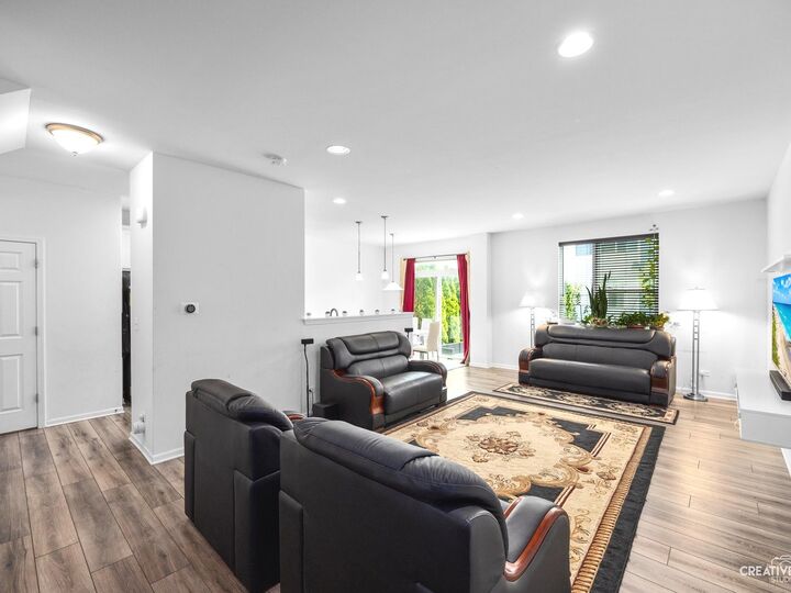 Property Photo:  4127 Winslow Court  IL 60504 