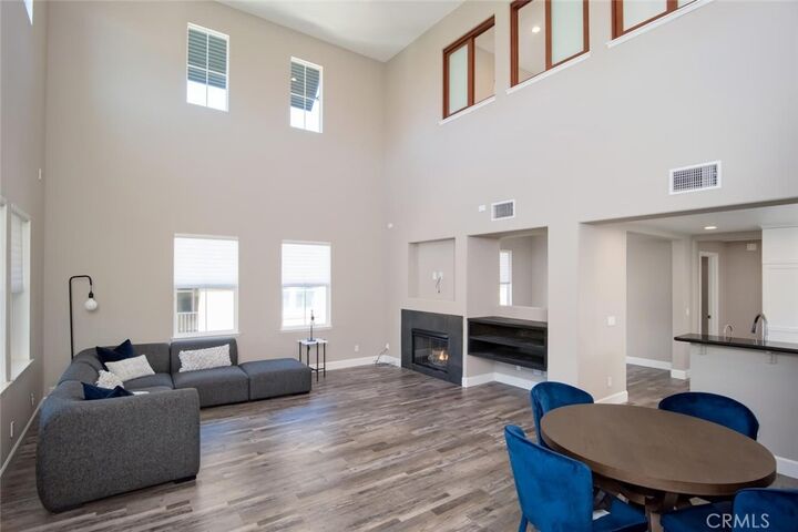 Property Photo:  33 Gingerwood  CA 92603 