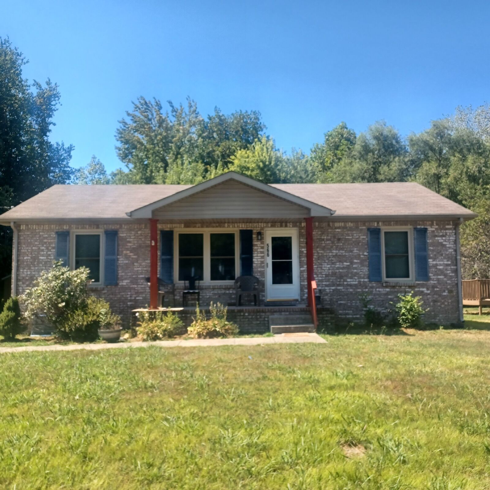 Property Photo: 566 Bridgette Dr TN 37042