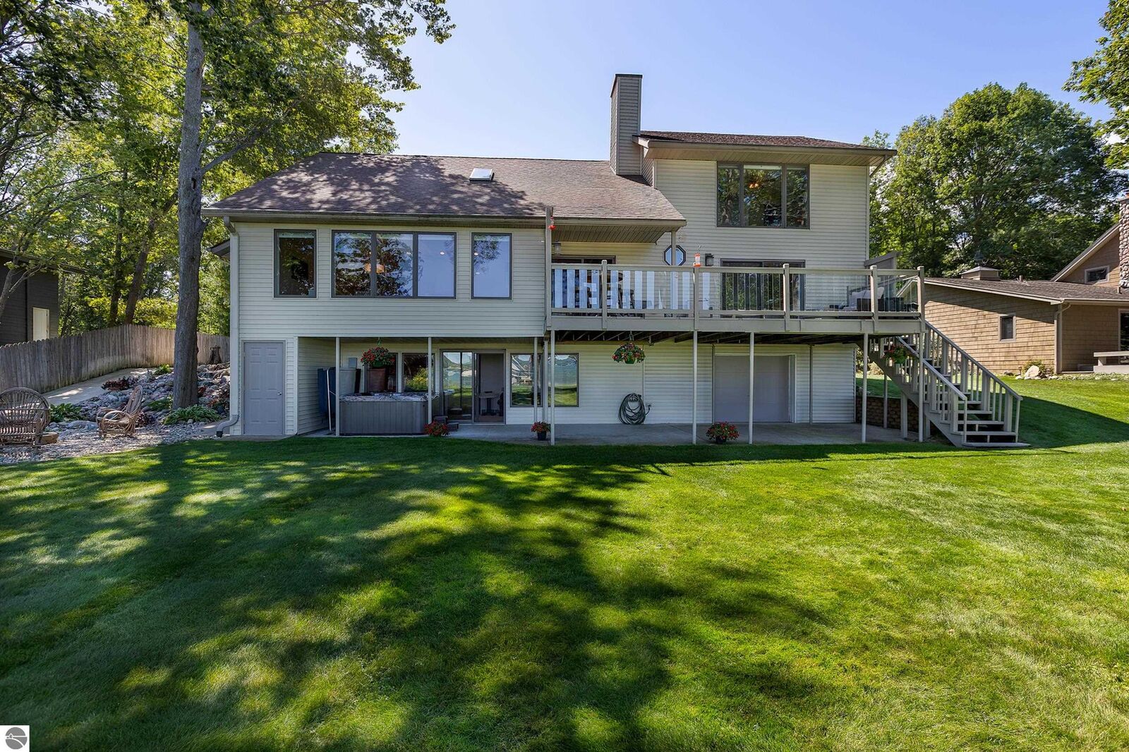 Property Photo:  4115 Birch Drive  MI 49640 