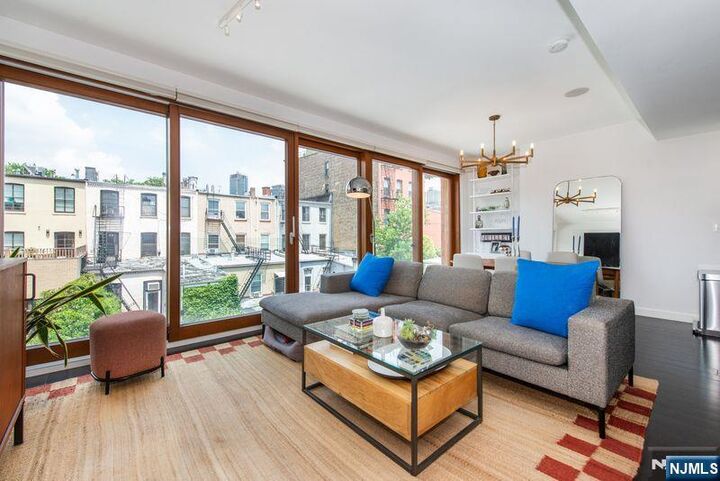 Property Photo:  54 Bright Street 4  NJ 07302 