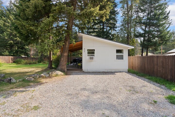 Property Photo: 577 1st Street SW MT 59919