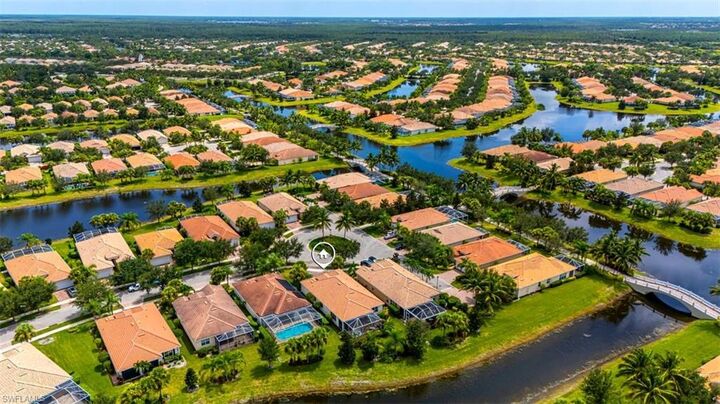 Property Photo: 28062 Pisces Ln FL 34135