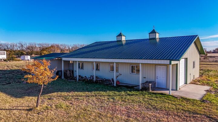 Property Photo: 20371 180th Avenue N MN 56585