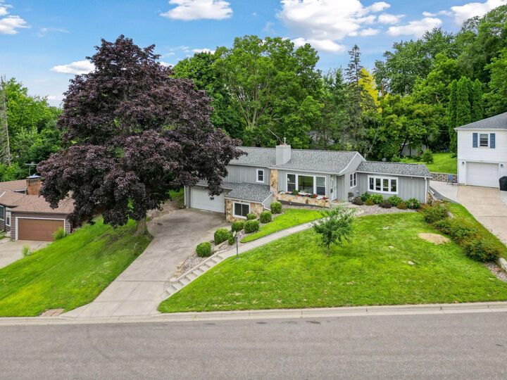 Property Photo:  3302 Manor Drive  MN 55422 