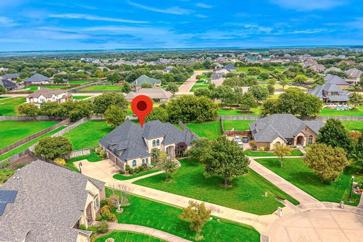 Property Photo:  8271 Glenwick Drive  TX 75167 