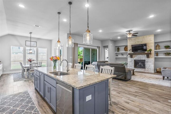 Property Photo:  1808 Scotney Court  TX 75009 