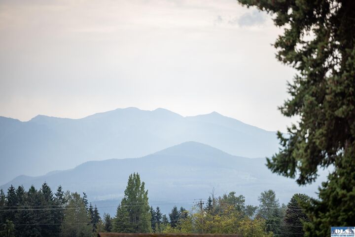 Property Photo:  70 El Rio Ln  WA 98382 