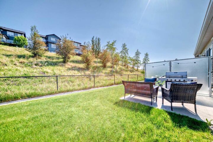 Property Photo: 219 Sunset Point AB T4C 0L2